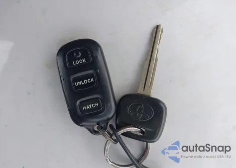 2004 Toyota Matrix Xr из США, поврежденный, VIN 2T1KR32E34C178831